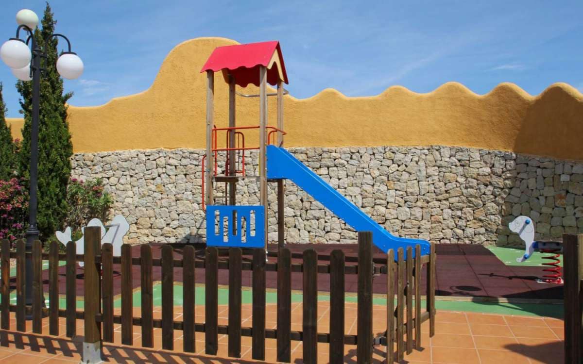 3 sypialnia Apartament na sprzedaż w Benitachell / Benitatxell z basenem - 492 135 € (Ref: 9381174)