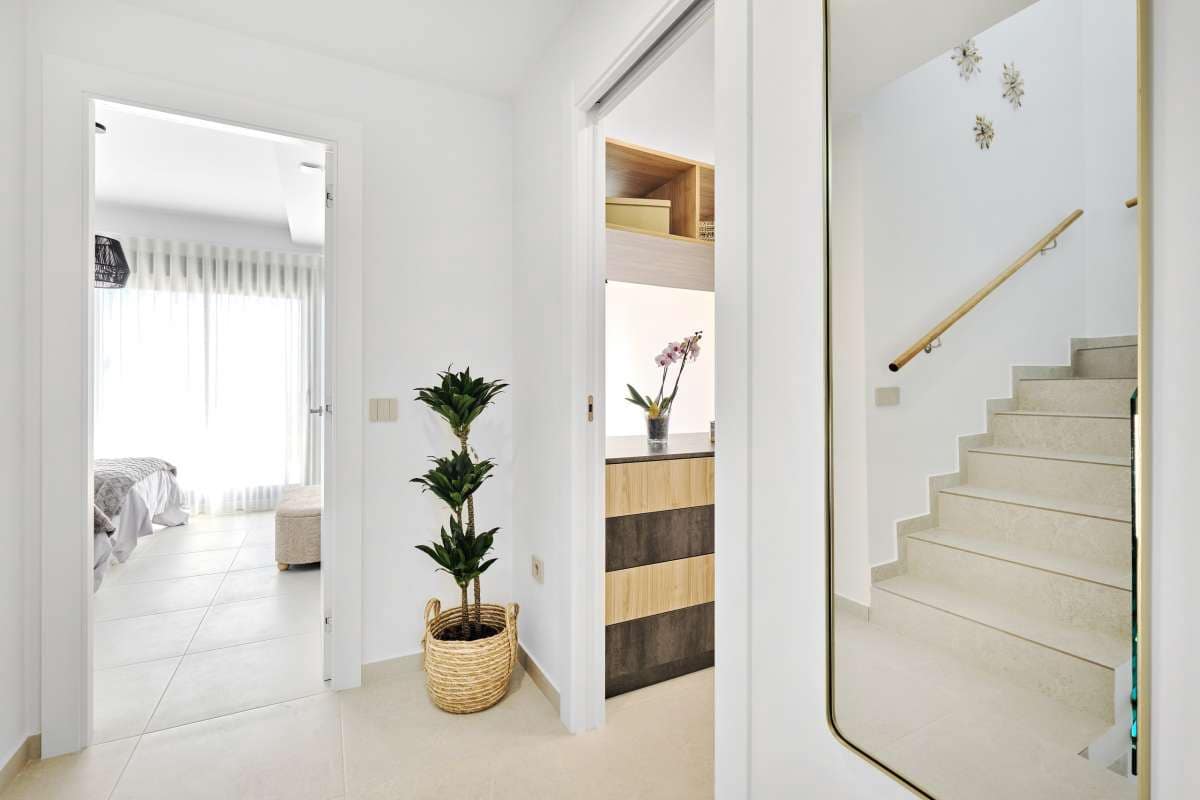 3 soverom Villa til salgs i San Miguel de Salinas med svømmebasseng - € 1 000 000 (Ref: 9381218)