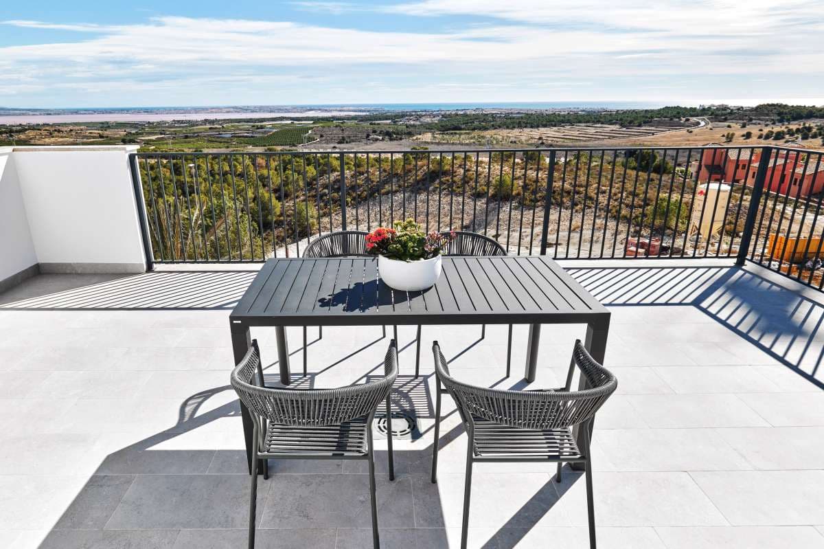 3 bedroom Villa for sale in San Miguel de Salinas with pool - € 1,000,000 (Ref: 9381218)