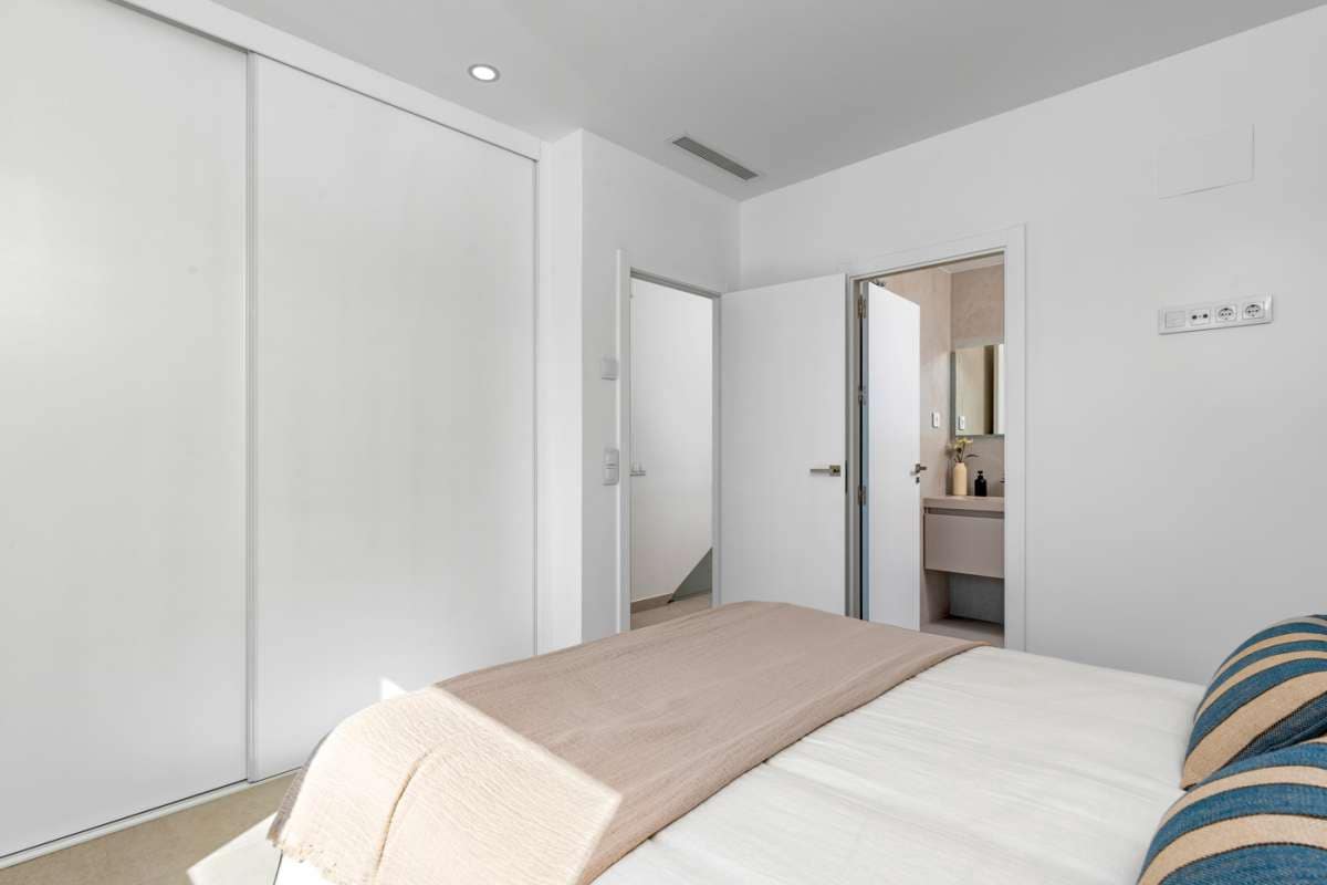 3 soverom Villa til salgs i Pilar de la Horadada med svømmebasseng garasje - € 539 900 (Ref: 9382123)