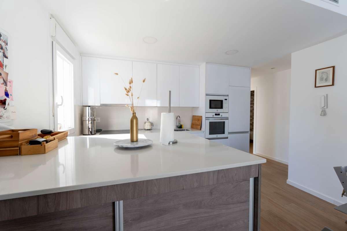 3 soveværelse Villa til salg i Avileses med swimmingpool garage - € 289.000 (Ref: 9382165)