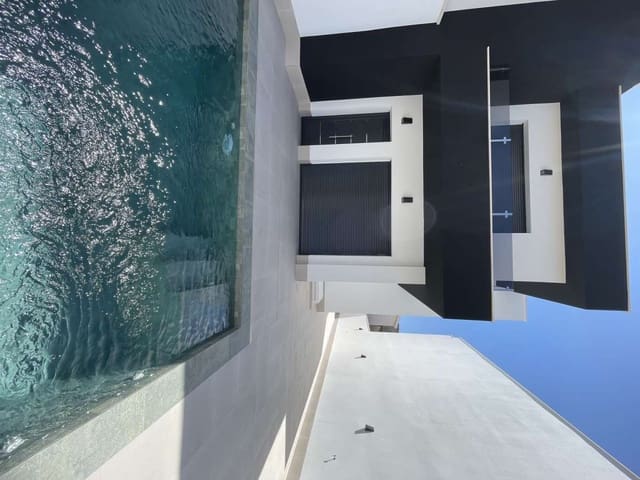 3 camera da letto Villa in vendita in Heredades, Almoradí con piscina garage - 389.900 € (Rif: 9382168)