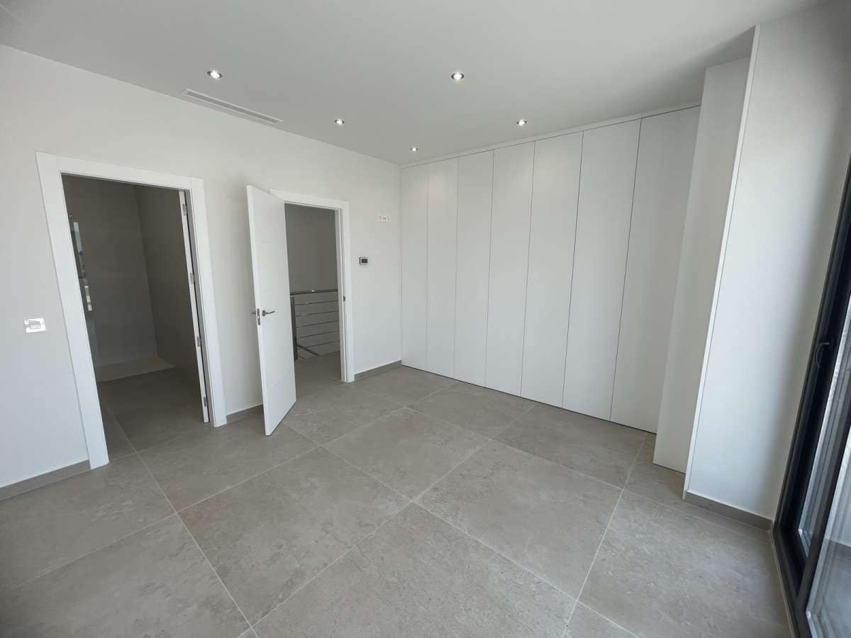 3 camera da letto Villa in vendita in Ciudad Quesada con piscina garage - 799.900 € (Rif: 9382171)