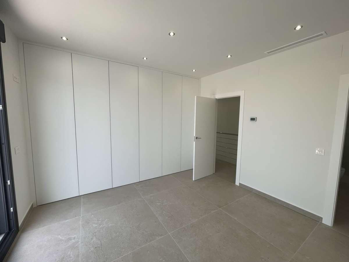 3 camera da letto Villa in vendita in Ciudad Quesada con piscina garage - 799.900 € (Rif: 9382171)