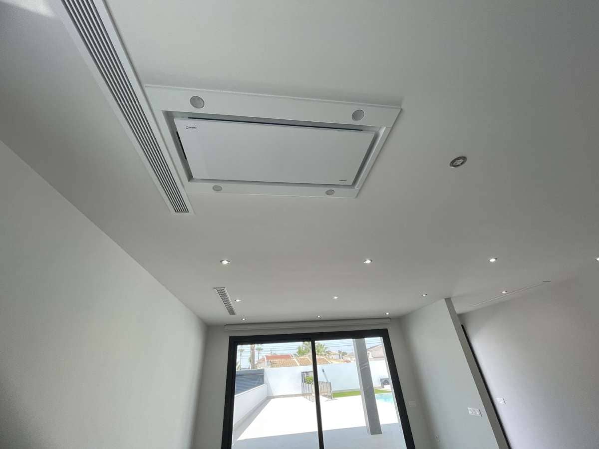 3 camera da letto Villa in vendita in Ciudad Quesada con piscina garage - 799.900 € (Rif: 9382171)