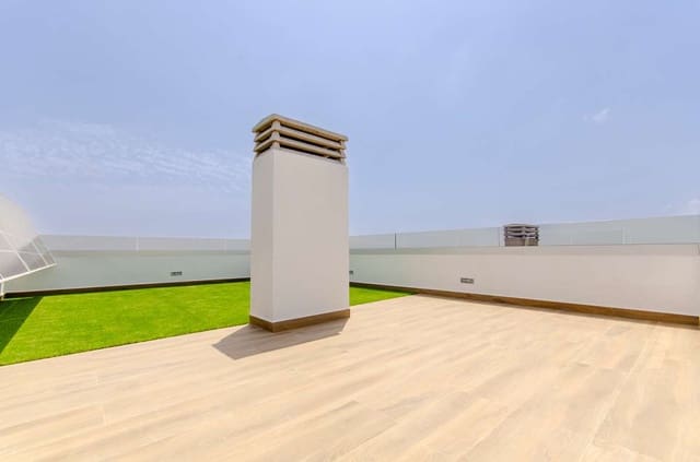 Chalet de 3 habitaciones en Orihuela Costa, Orihuela en venta con piscina garaje - 415.000 € (Ref: 9382176)