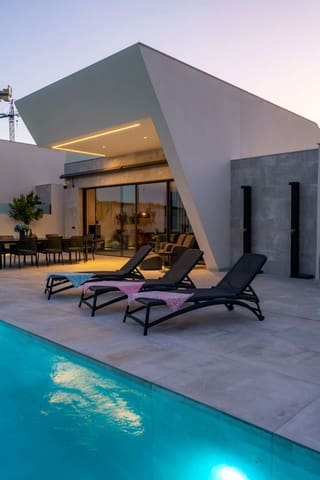 3 camera da letto Villa in vendita in Ciudad Quesada, Rojales con piscina - 995.000 € (Rif: 9382204)