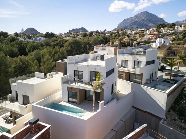 3 chambre Villa/Maison à vendre à Coloma  , La Nucia avec piscine garage - 600 000 € (Ref: 9393538)