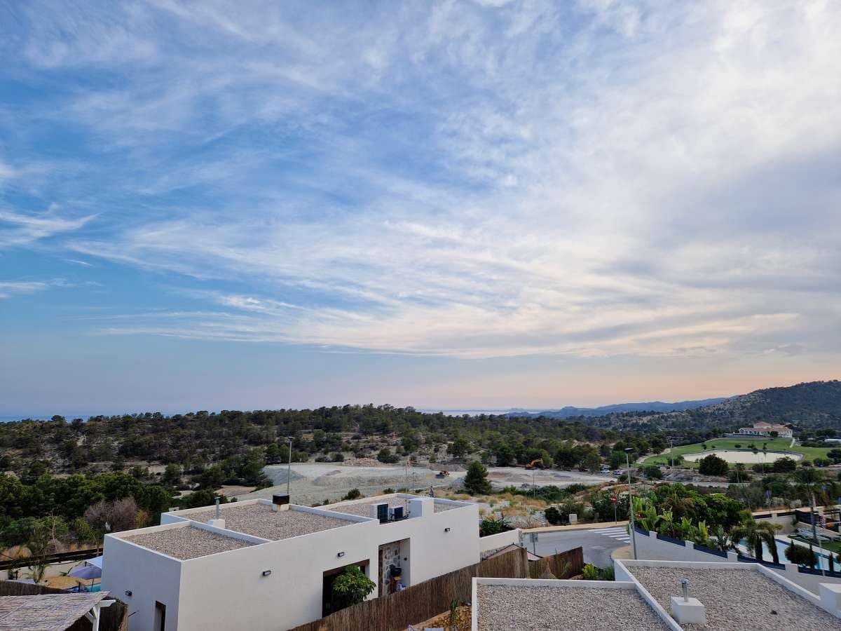 3 bedroom Villa for sale in Finestrat - € 745,000 (Ref: 9415300)