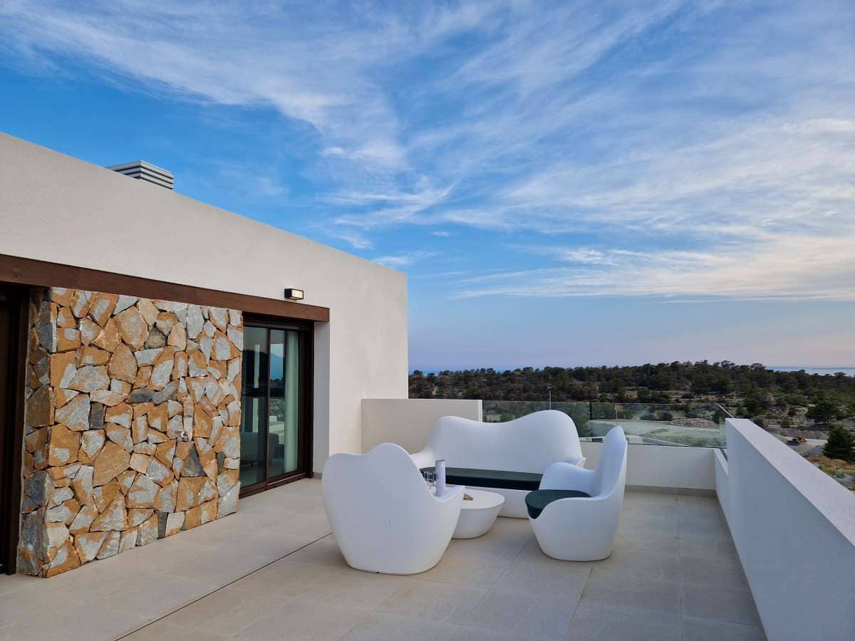 3 bedroom Villa for sale in Finestrat - € 745,000 (Ref: 9415300)