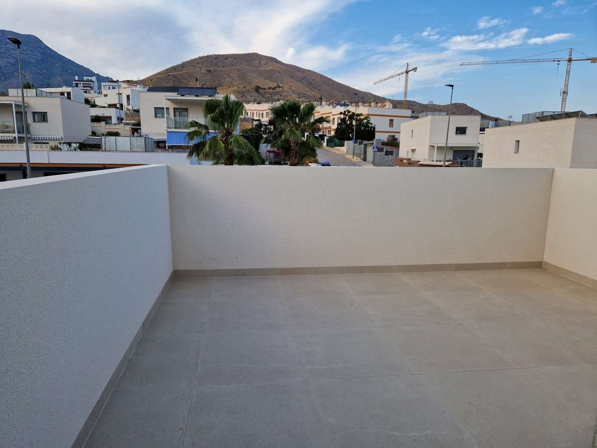 3 bedroom Villa for sale in Finestrat - € 745,000 (Ref: 9415300)