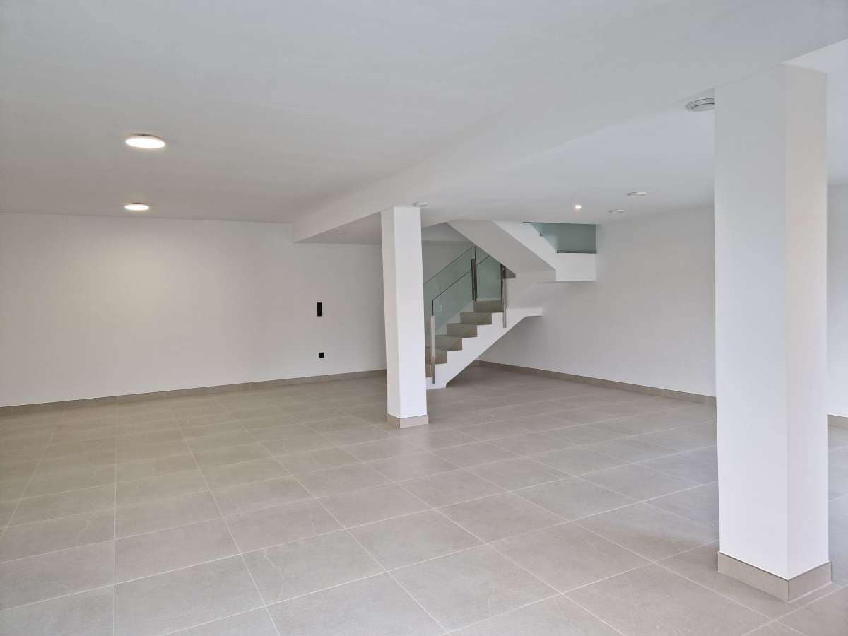 3 bedroom Villa for sale in Finestrat - € 745,000 (Ref: 9415300)