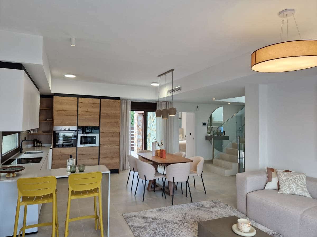 3 bedroom Villa for sale in Finestrat - € 745,000 (Ref: 9415300)