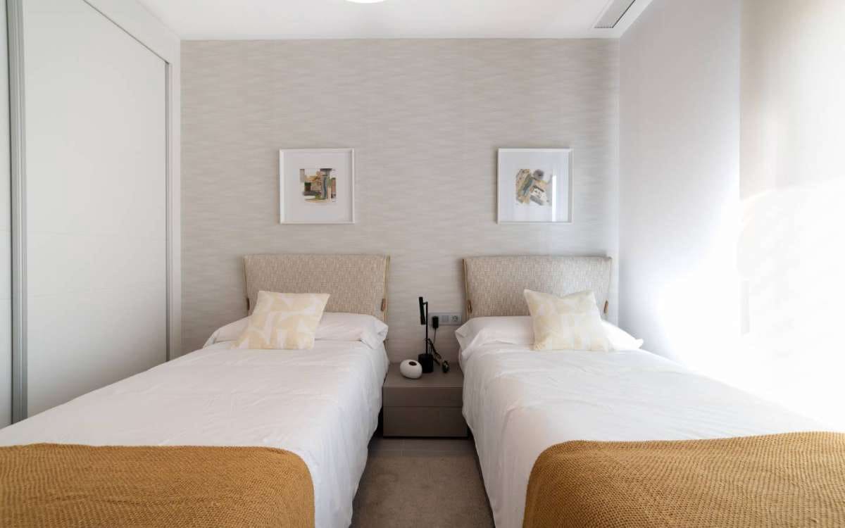 3 sovrum Lägenhet till salu i Benidorm med pool - 514 000 € (Ref: 9426643)