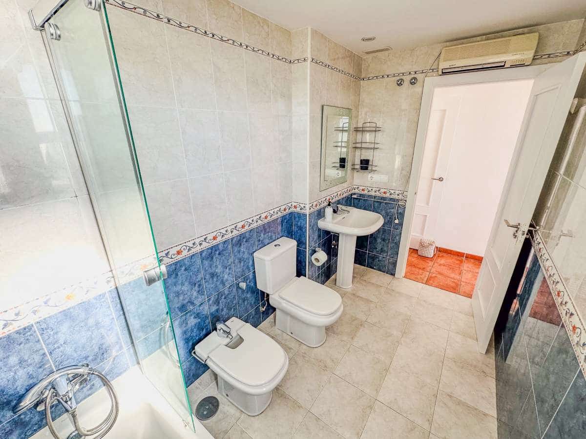 3 sypialnia Apartament na sprzedaż w La Villajoyosa / Vila Joiosa z basenem garażem - 475 000 € (Ref: 9500797)