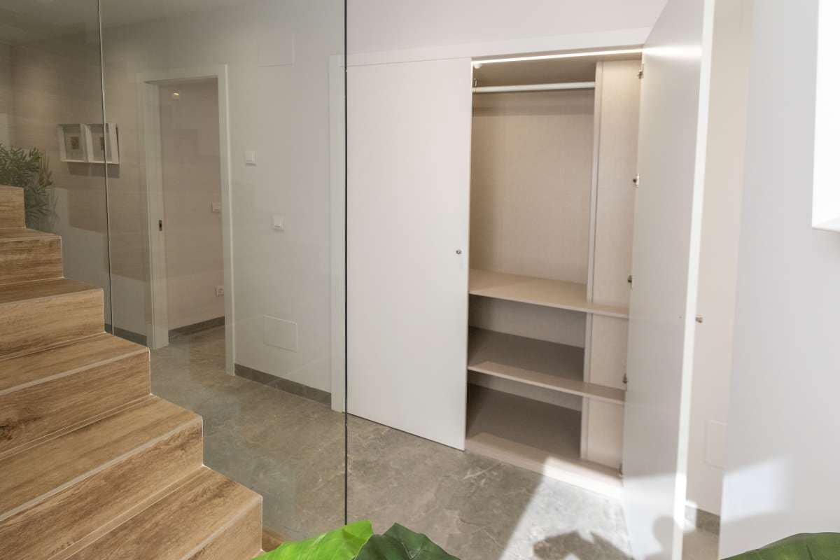 3 sypialnia Willa na sprzedaż w Pilar de la Horadada z basenem garażem - 484 900 € (Ref: 9518012)