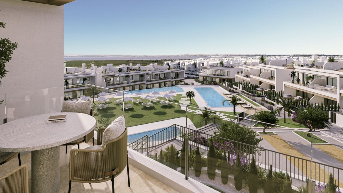 2 chambre Appartement à vendre à Torrevieja avec piscine garage - 315 000 € (Ref: 9593259)