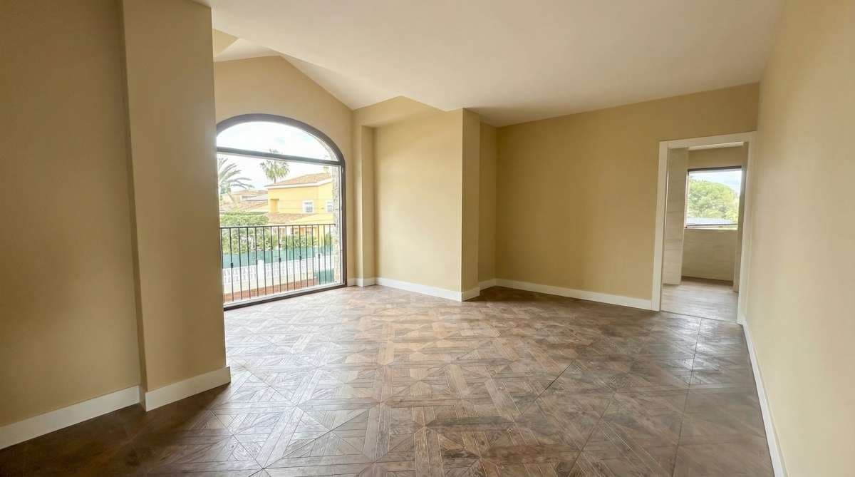 3 soveværelse Villa til salg i Playa de Muchavista med garage - € 900.000 (Ref: 9658040)