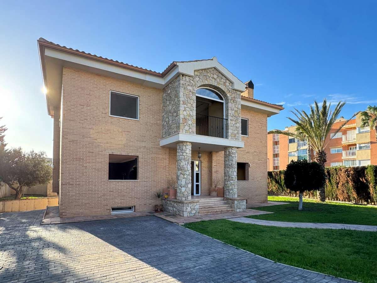 3 soveværelse Villa til salg i Playa de Muchavista med garage - € 900.000 (Ref: 9658040)