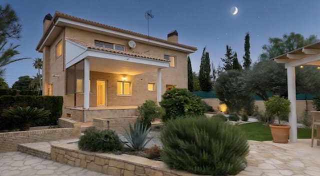 3 camera da letto Villa in vendita in Playa de Muchavista, El Campello con garage - 900.000 € (Rif: 9658040)