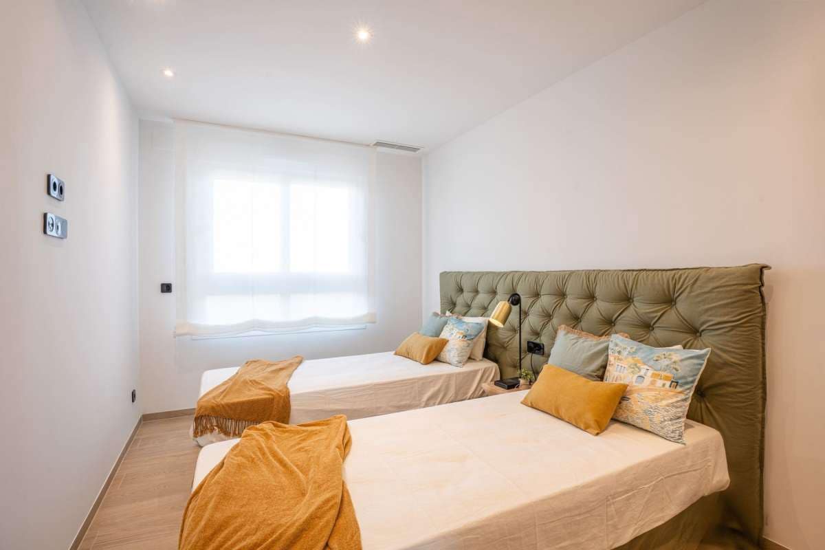 2 soveværelse Bungalow til salg i Algorfa - € 329.000 (Ref: 9672933)