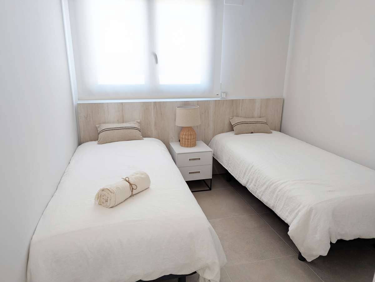 2 soveværelse Lejlighed til salg i Denia med swimmingpool garage - € 379.000 (Ref: 9672938)
