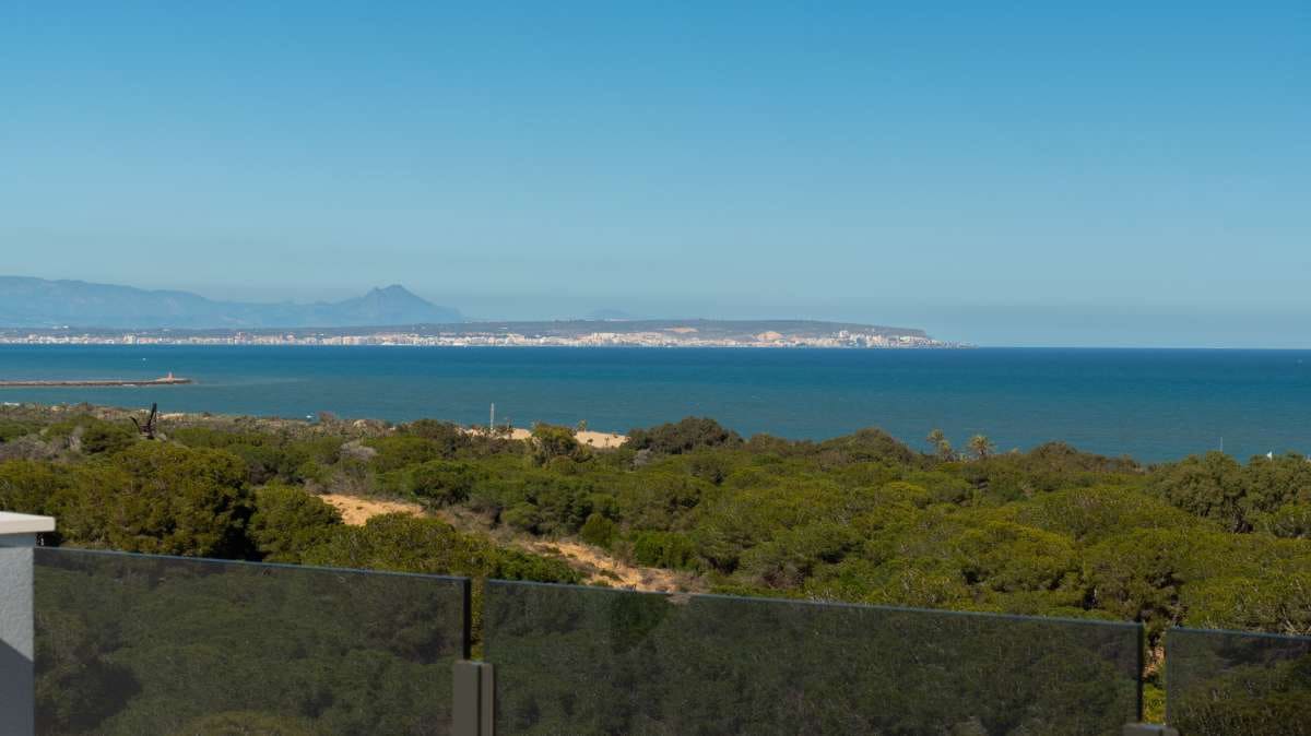 3 bedroom Apartment for sale in Guardamar del Segura - € 405,000 (Ref: 9672975)