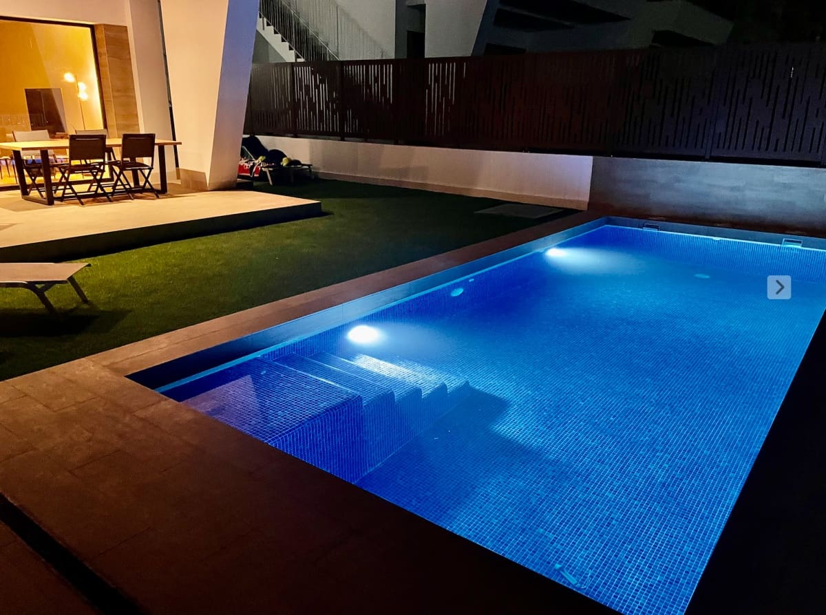 Chalet de 3 habitaciones en Finestrat en venta con piscina garaje - 625.000 € (Ref: 9672981)