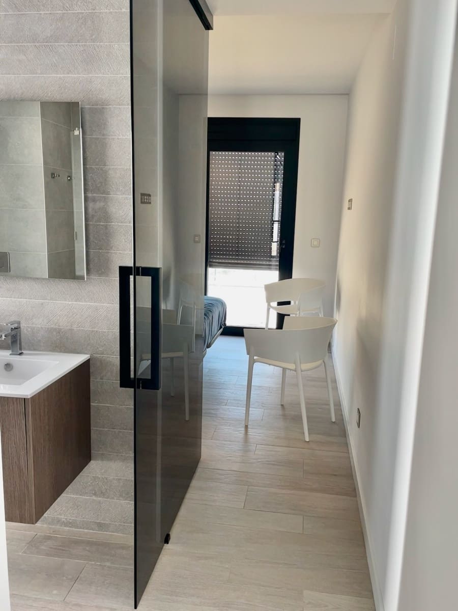 Chalet de 3 habitaciones en Finestrat en venta con piscina garaje - 625.000 € (Ref: 9672981)