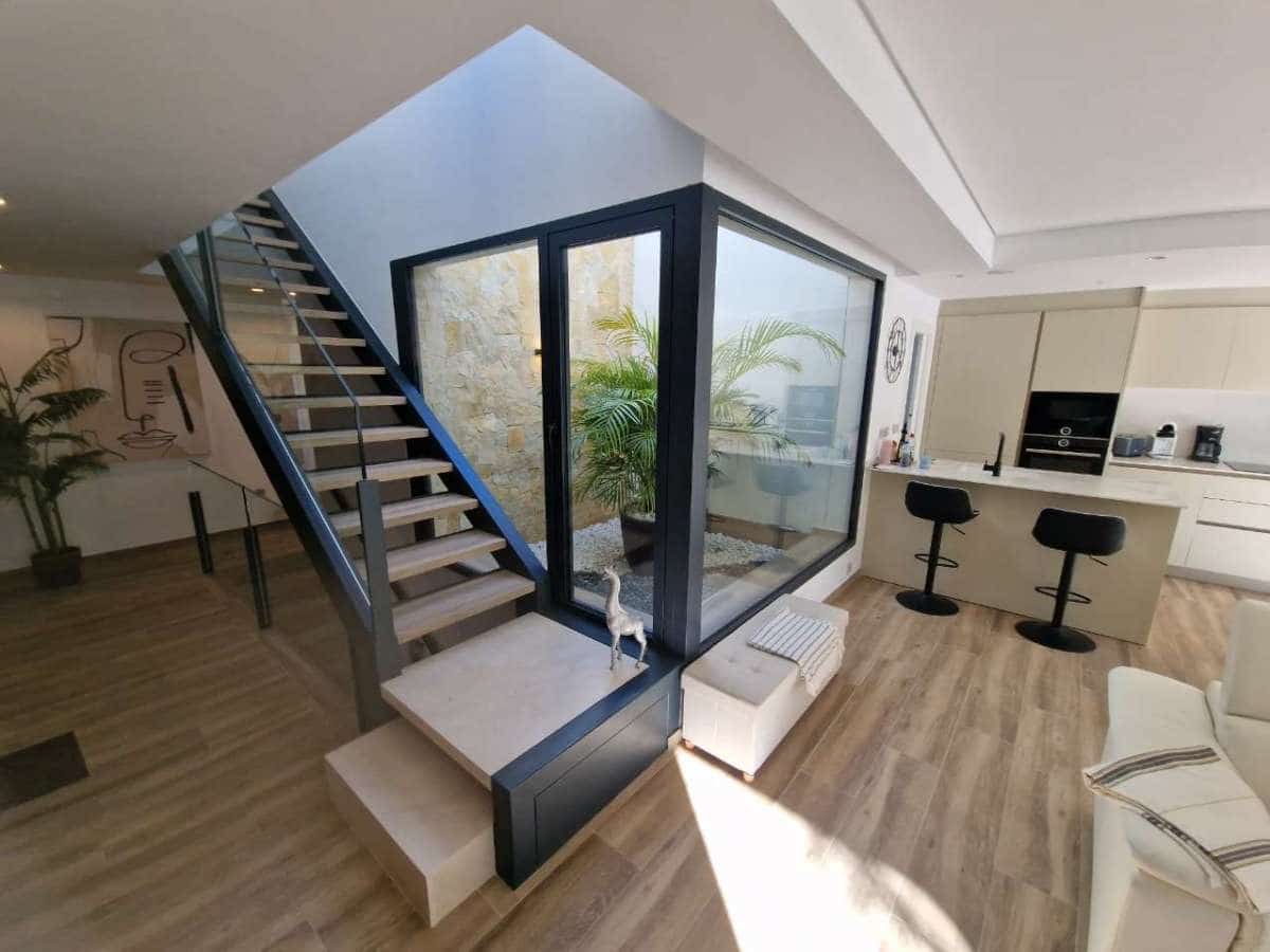 3 sovrum Villa till salu i Monforte del Cid med pool - 795 000 € (Ref: 9672997)