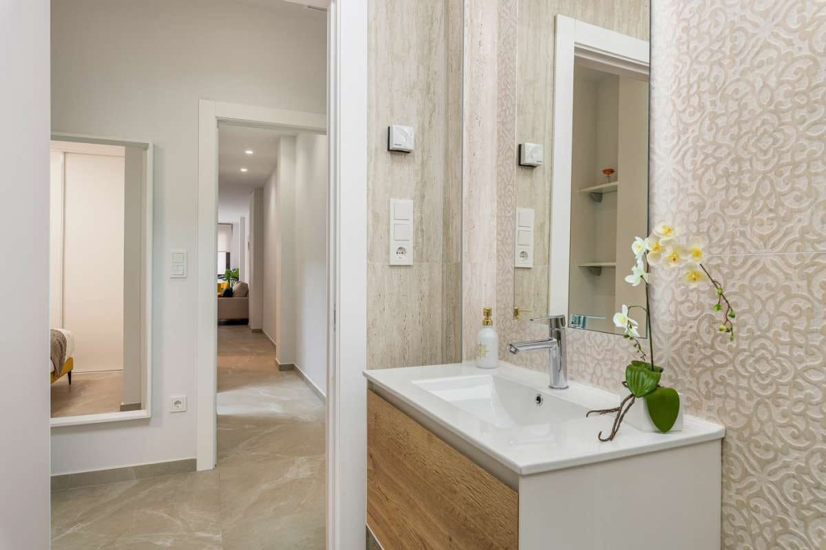 Apartamento de 2 habitaciones en Torrevieja en venta con garaje - 249.000 € (Ref: 9673042)