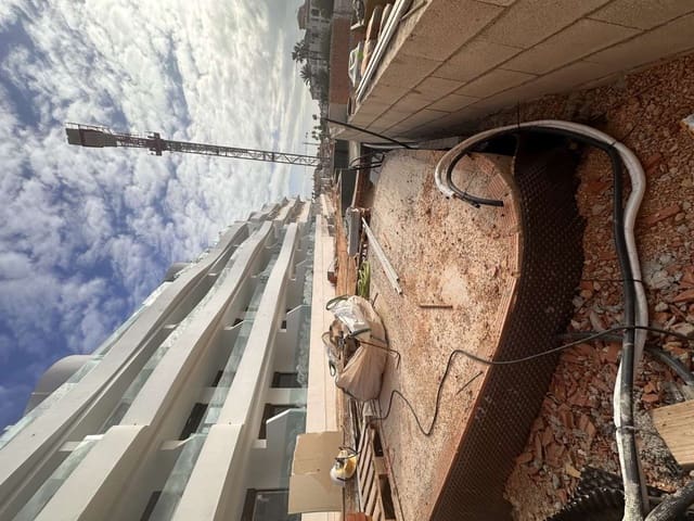 3 makuuhuone Huoneisto myytävänä paikassa Playa Flamenca, Orihuela mukana 
autotalli - 525 000 € (Ref: 9673178)