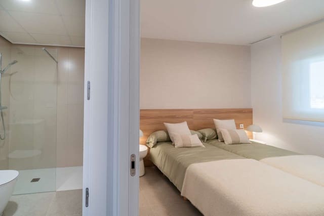 3 sovrum Lägenhet till salu i Playa Flamenca, Orihuela med garage - 479 000 € (Ref: 9673180)