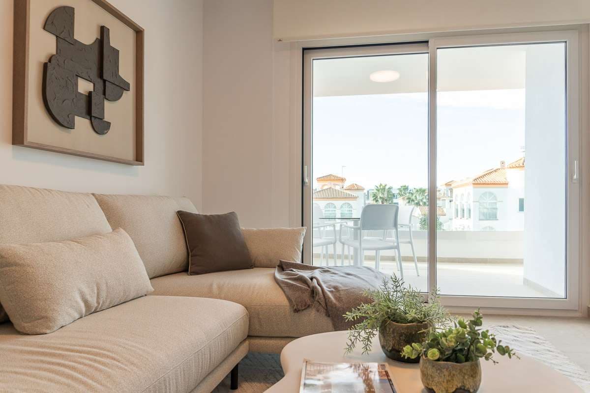 2 bedroom Apartment for sale in Playa Flamenca with garage - € 340,000 (Ref: 9673183)