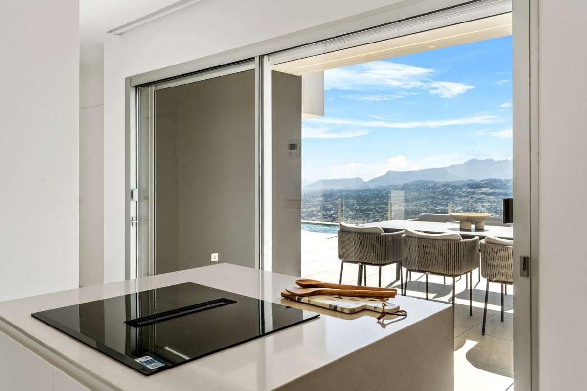 3 soveværelse Villa til salg i Cumbre del Sol med swimmingpool garage - € 1.640.000 (Ref: 9673197)