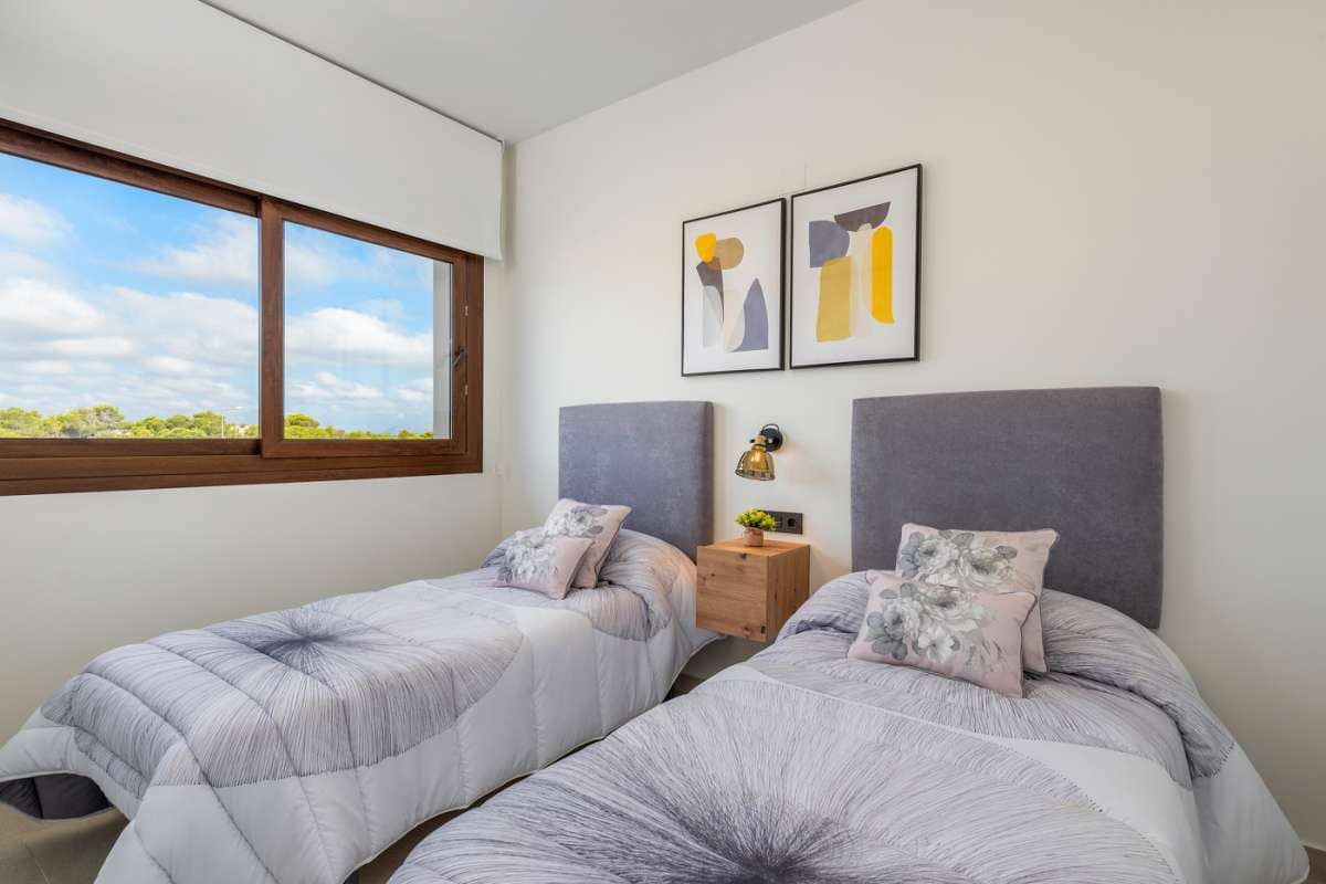 2 camera da letto Bungalow in vendita in Torrevieja con piscina garage - 315.000 € (Rif: 9673359)