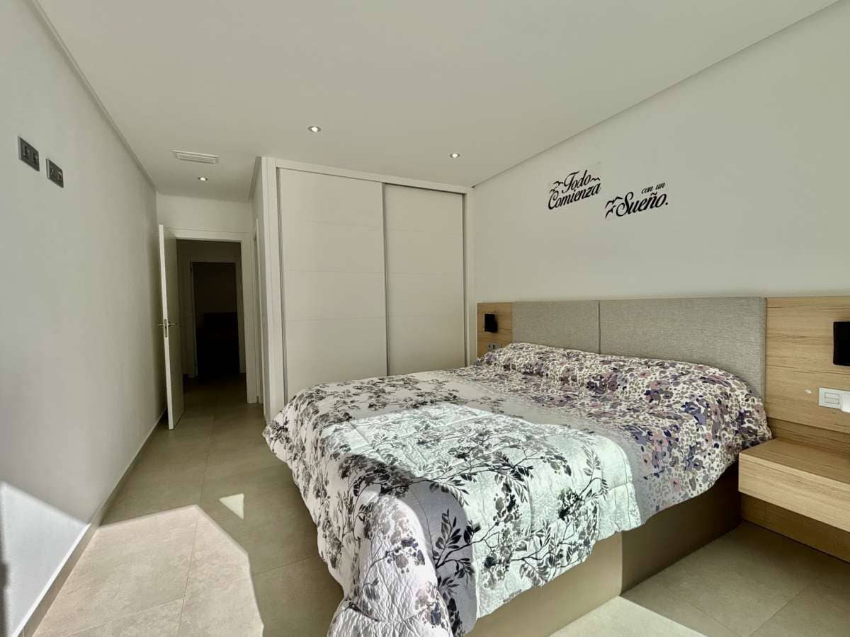 3 soveværelse Villa til salg i Benijofar med swimmingpool garage - € 569.500 (Ref: 9673474)