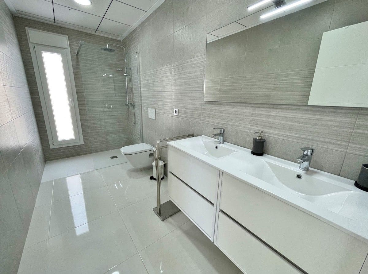 3 bedroom Villa for sale in Rafal with pool garage - € 415,000 (Ref: 9684143)