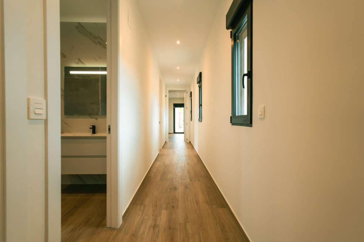 3 Zimmer Villa zu verkaufen in Pinoso mit Pool - 450.000 € (Ref: 9684150)