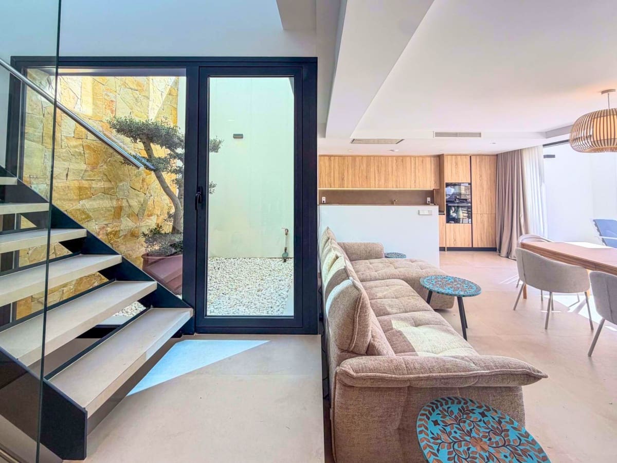 5 camera da letto Villa in vendita in Monforte del Cid con piscina garage - 790.000 € (Rif: 9688636)