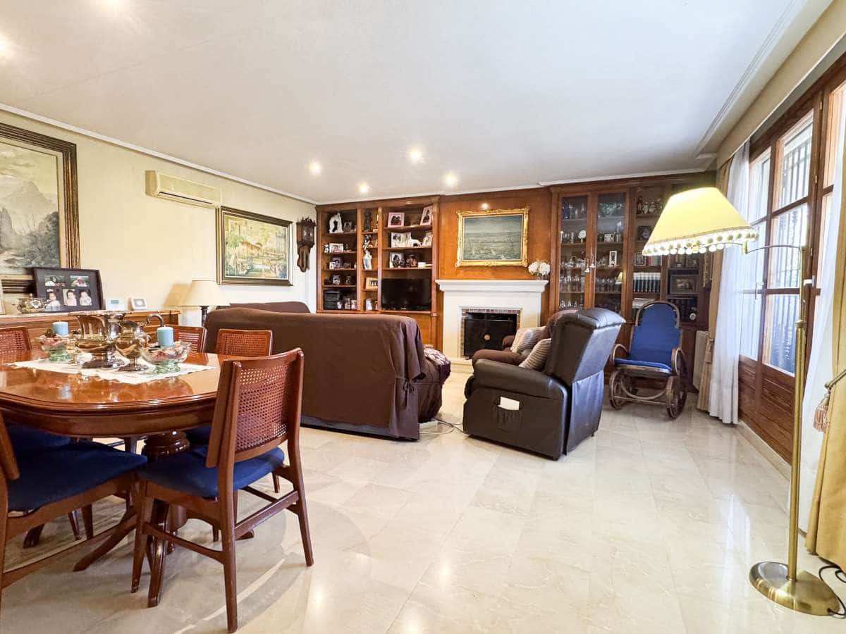 Chalet de 5 habitaciones en Muchamiel / Mutxamel en venta con piscina garaje - 595.000 € (Ref: 9720894)