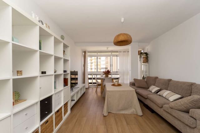 3 bedroom Apartment for sale in Playa de Muchavista, El Campello with pool - € 420,000 (Ref: 9726167)