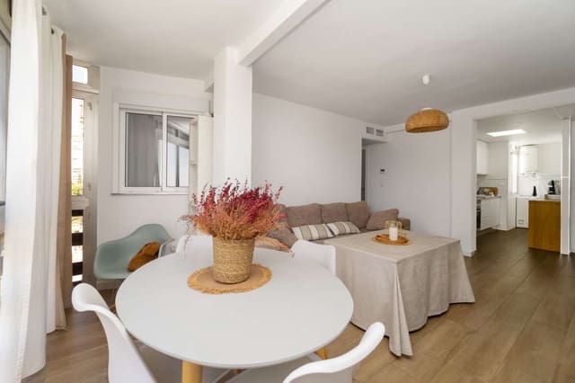 3 bedroom Apartment for sale in Playa de Muchavista, El Campello with pool - € 420,000 (Ref: 9726167)