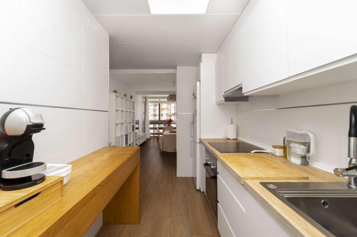 3 bedroom Apartment for sale in El Campello with pool - € 420,000 (Ref: 9726167)