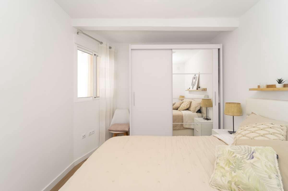 3 bedroom Apartment for sale in El Campello with pool - € 420,000 (Ref: 9726167)