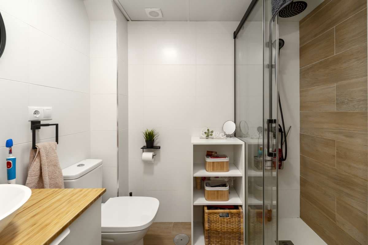 3 bedroom Apartment for sale in El Campello with pool - € 420,000 (Ref: 9726167)