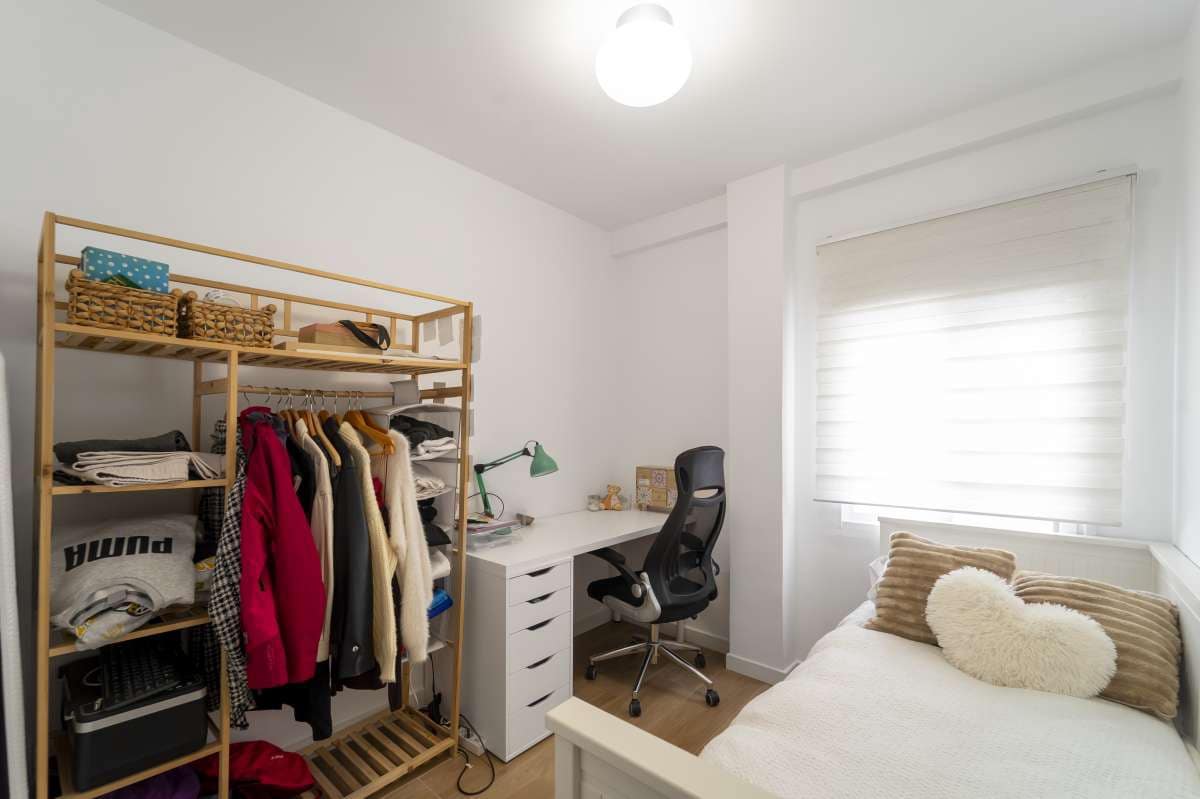 3 bedroom Apartment for sale in El Campello with pool - € 420,000 (Ref: 9726167)