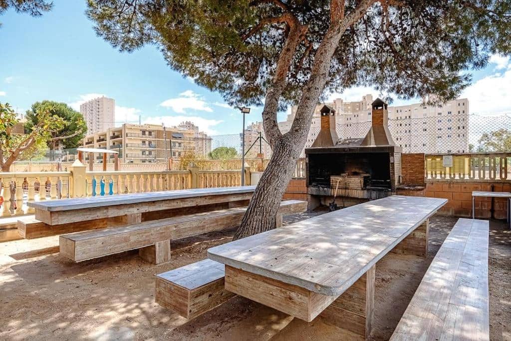 3 bedroom Apartment for sale in El Campello with pool - € 420,000 (Ref: 9726167)