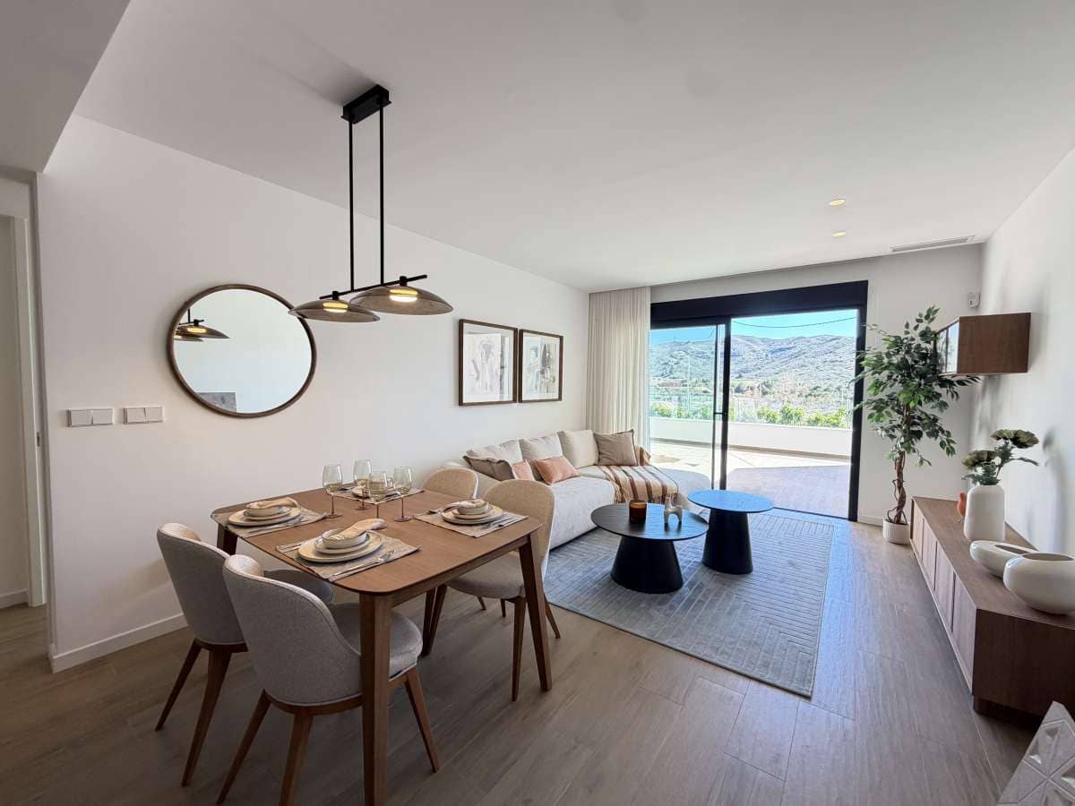 2 soverom Leilighet til salgs i Monforte del Cid med garasje - € 305 000 (Ref: 9734071)