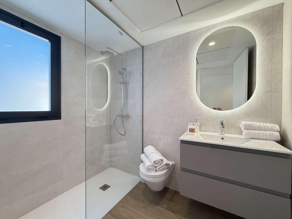 2 soverom Leilighet til salgs i Monforte del Cid med garasje - € 310 000 (Ref: 9734073)